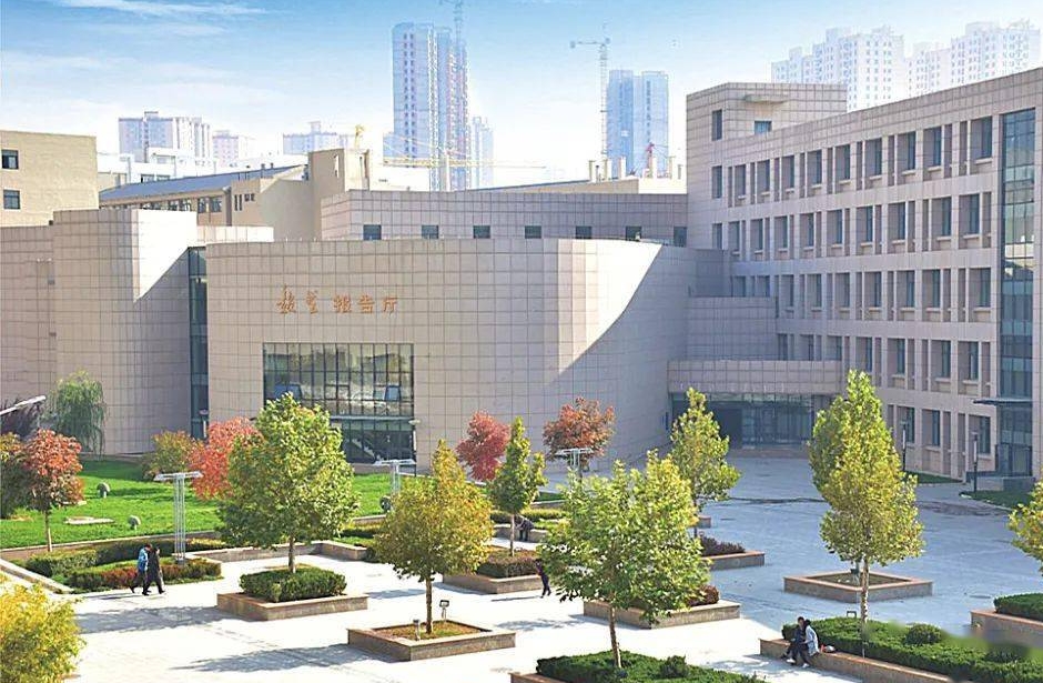 西北师范大学.png